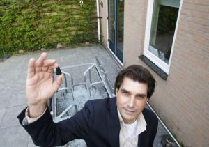 'Meteoriet' vernielt tuintafel